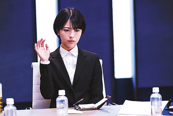（映）六人の嘘つきな大学生