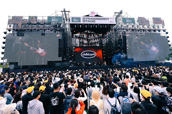 chilldspot「SUPER STRAWBERRY MUSIC FESTIVAL 2025 BEIJING」LIVE &#38; DOCUMENTARY