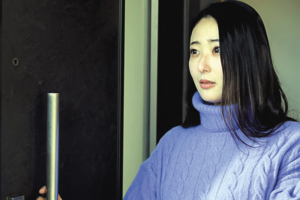 （映）堕ちてゆく女
