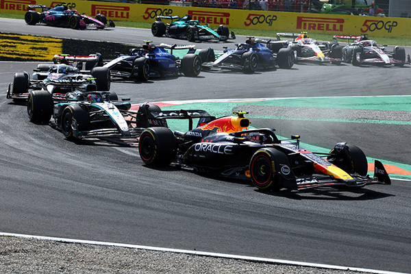 2025 FORMULA 1 &#174;