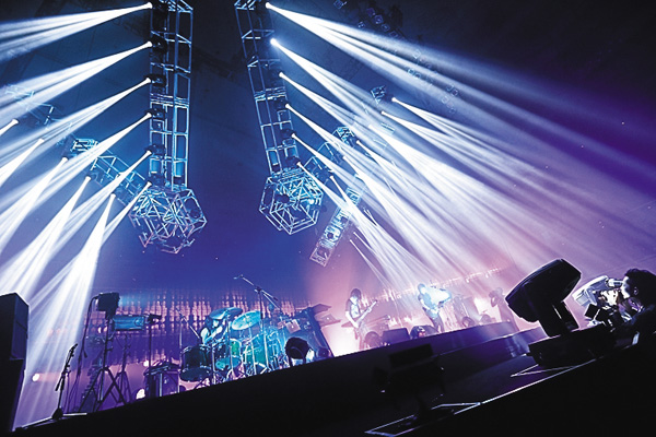 BOOM BOOM SATELLITES Live Selection