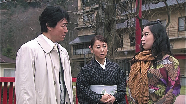 温泉若おかみの殺人推理22