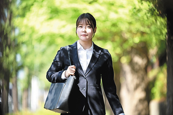 （映）蒼い体験 恋するインターン