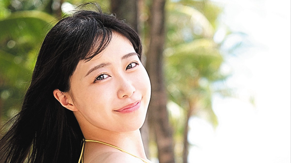 一宮あい 見つめあい