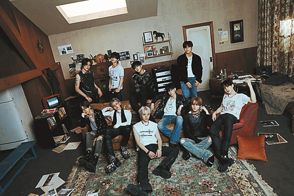 TREASURE Video & Live Special