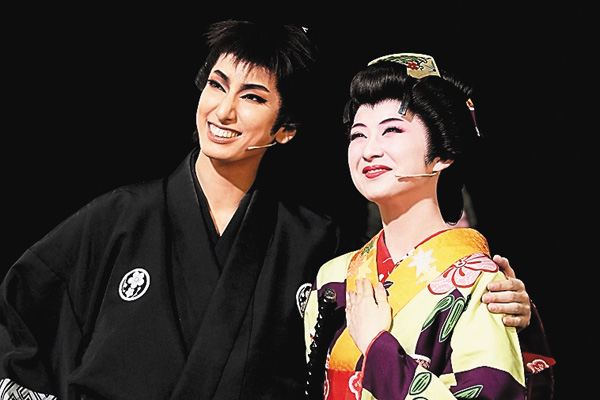 『鴛鴦歌合戦』('23年花組・宝塚・千秋楽)