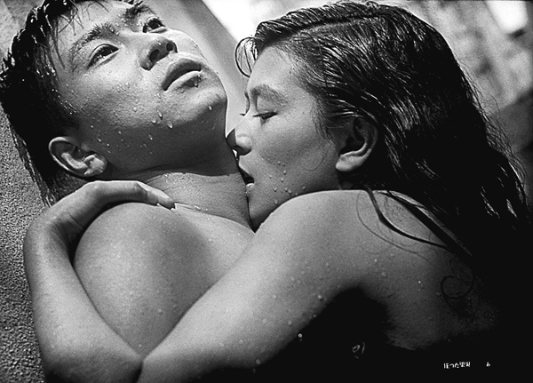 （映）狂った果実（主演：石原裕次郎）