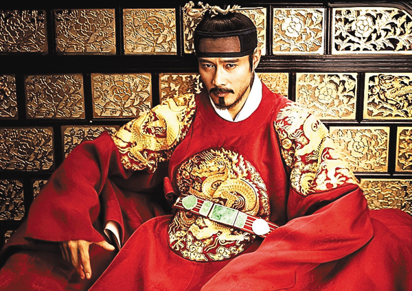 （映）王になった男