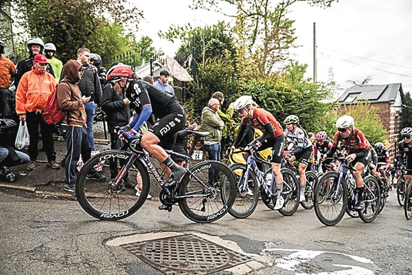 Cycle*2026　ラ・フレーシュ・ ワロンヌ フェミニーヌ