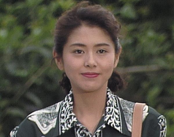 日曜劇場「花束」（小泉今日子出演）