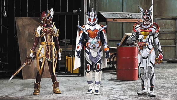 仮面ライダーマジェードwith ガールズリミックス