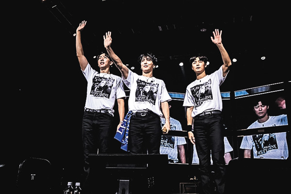 CNBLUE「AUTUMN CONCERT 2022 ～LET IT SHINE～ @NIPPON BUDOKAN」